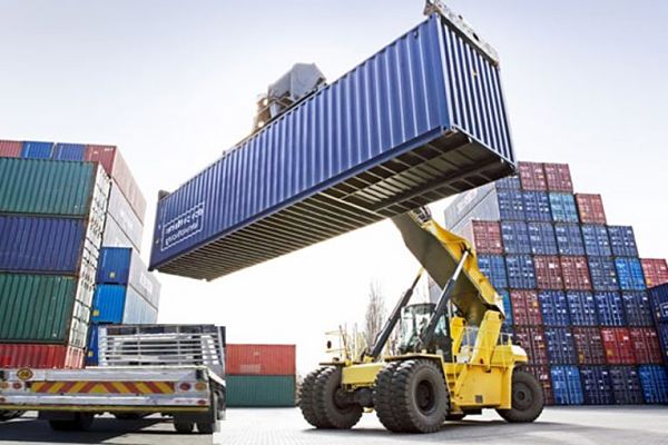 Những thủ tục cần thiết khi nhập khẩu hàng hóa về Việt Nam